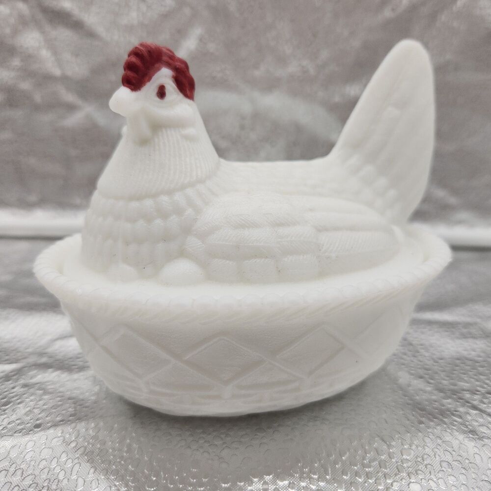 Glass Hen on Nest 5.25" Westmoreland White Milk Covered Basket Weave Red Comb